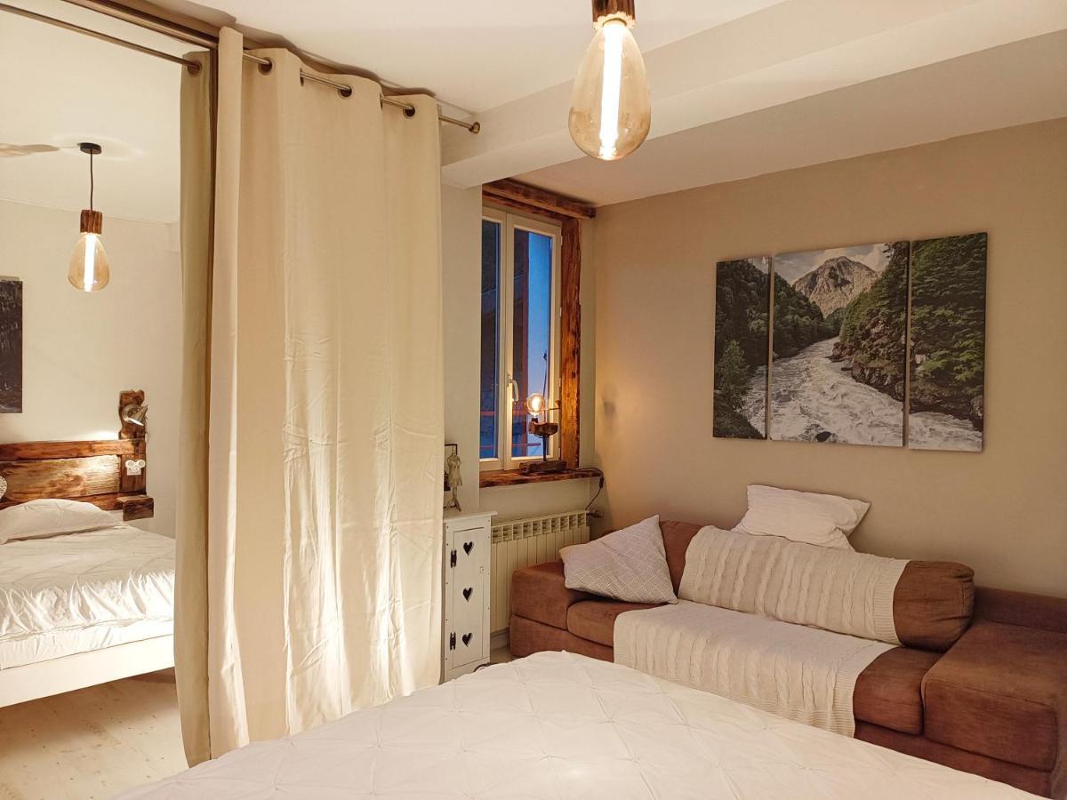 Gite Redrooster Home - 160M2, 4 Ch, 2 Sdb, Fibre, Parking, Sauna, Bain A Remous Theys Ngoại thất bức ảnh