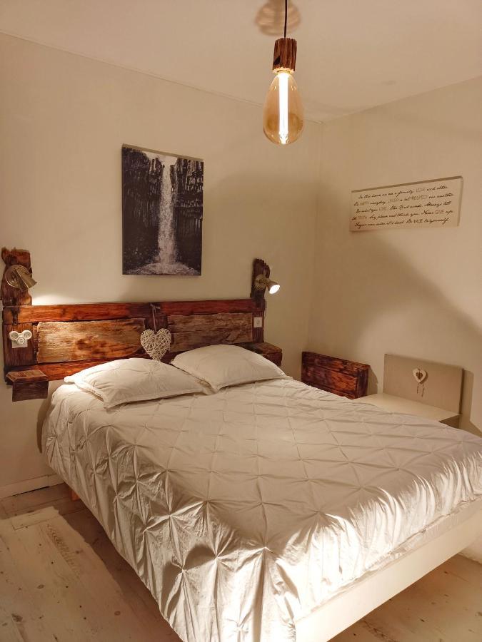 Gite Redrooster Home - 160M2, 4 Ch, 2 Sdb, Fibre, Parking, Sauna, Bain A Remous Theys Ngoại thất bức ảnh